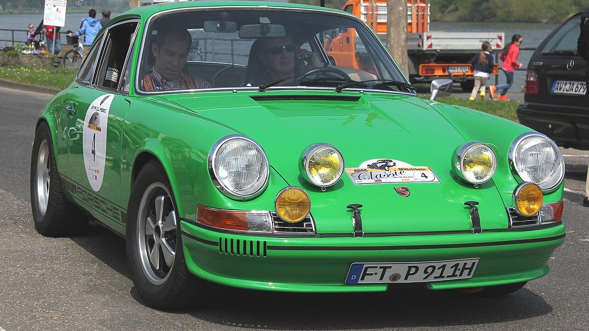 Porsche 911
